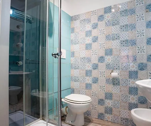 Domus Petri- Casa A S. Pietro Roma